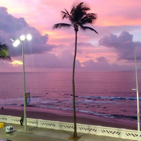 Ferienwohnung Flat Na Avenida Oceanica Salvador da Bahia Exterior foto